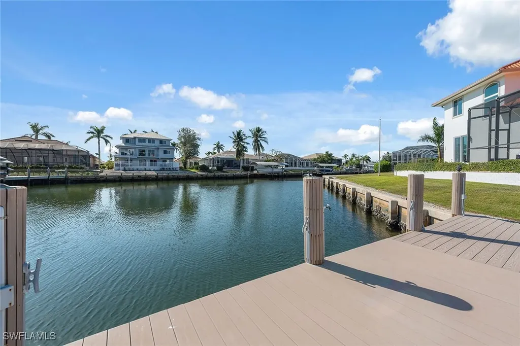 189 Richmond Court Marco Island FL 34145