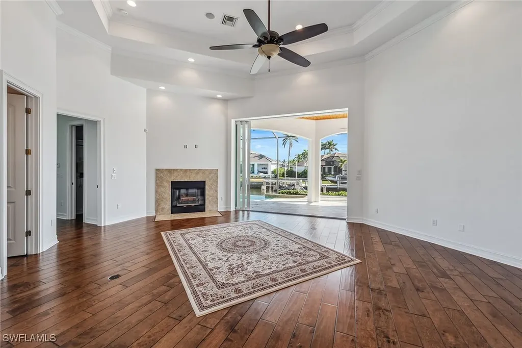 189 Richmond Court Marco Island FL 34145