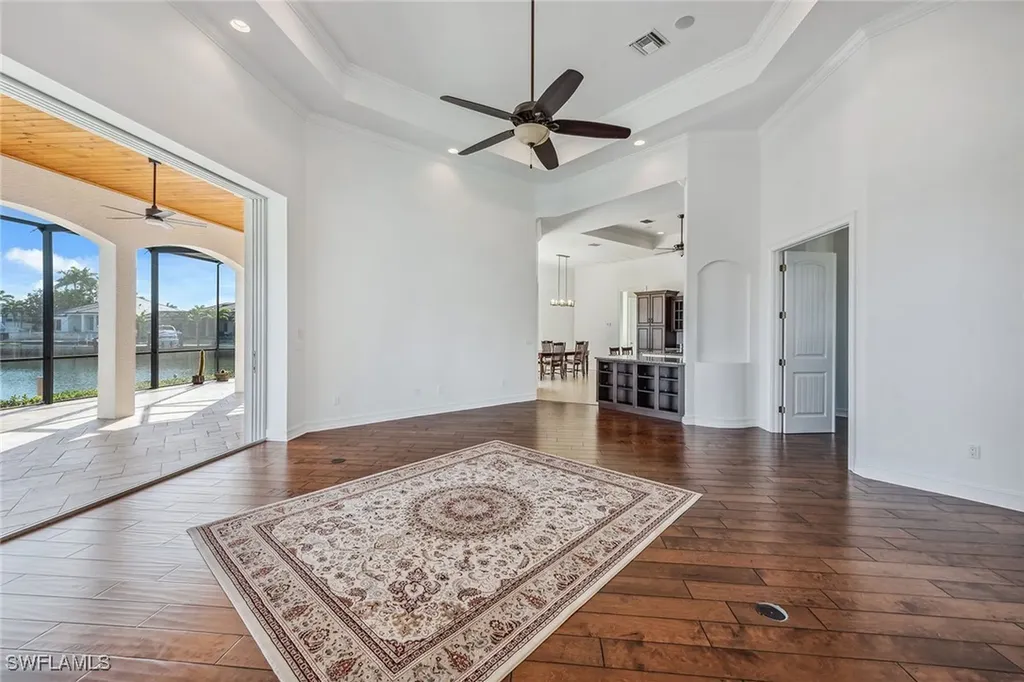 189 Richmond Court Marco Island FL 34145