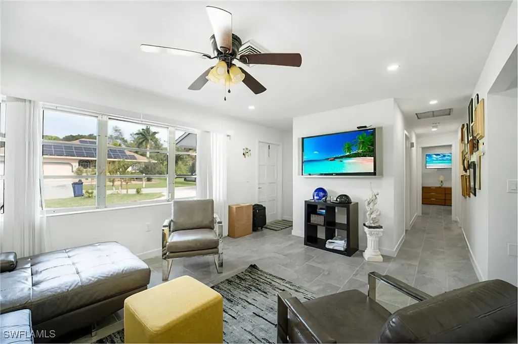 60 Cardinal Drive North Fort Myers FL 33917