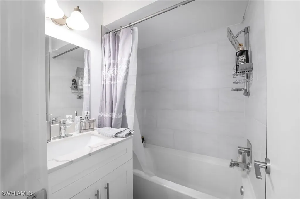 60 Cardinal Drive North Fort Myers FL 33917