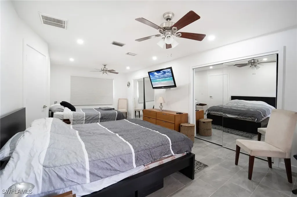 60 Cardinal Drive North Fort Myers FL 33917