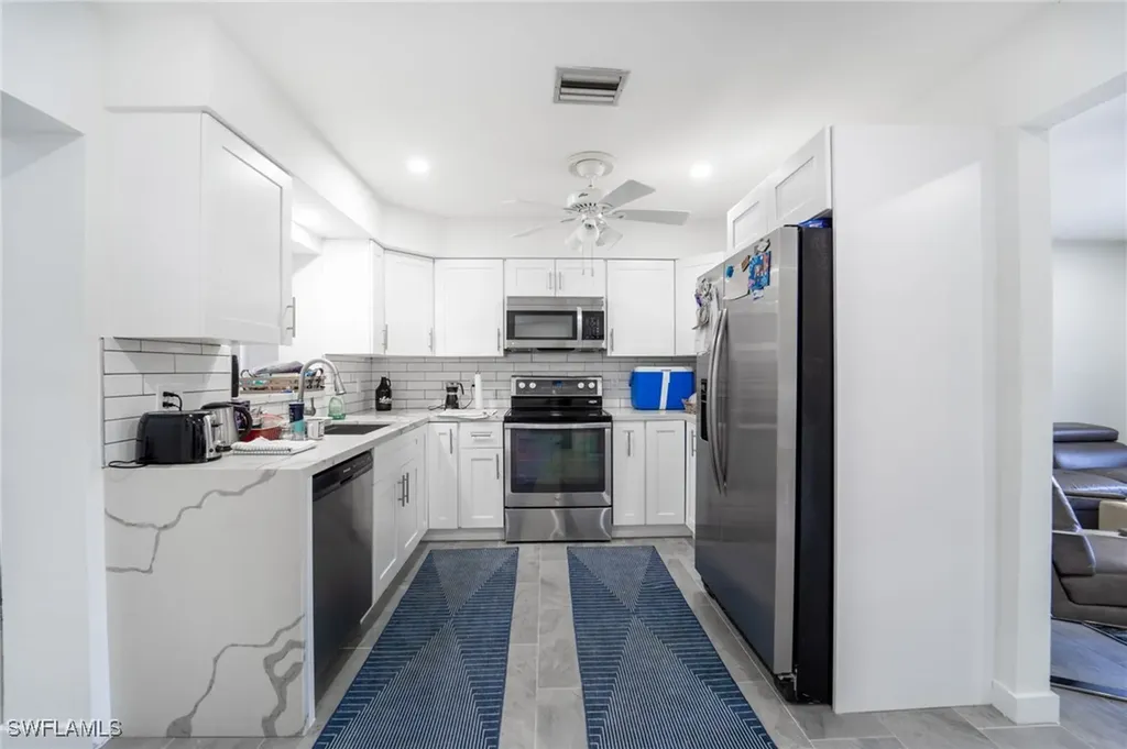 60 Cardinal Drive North Fort Myers FL 33917