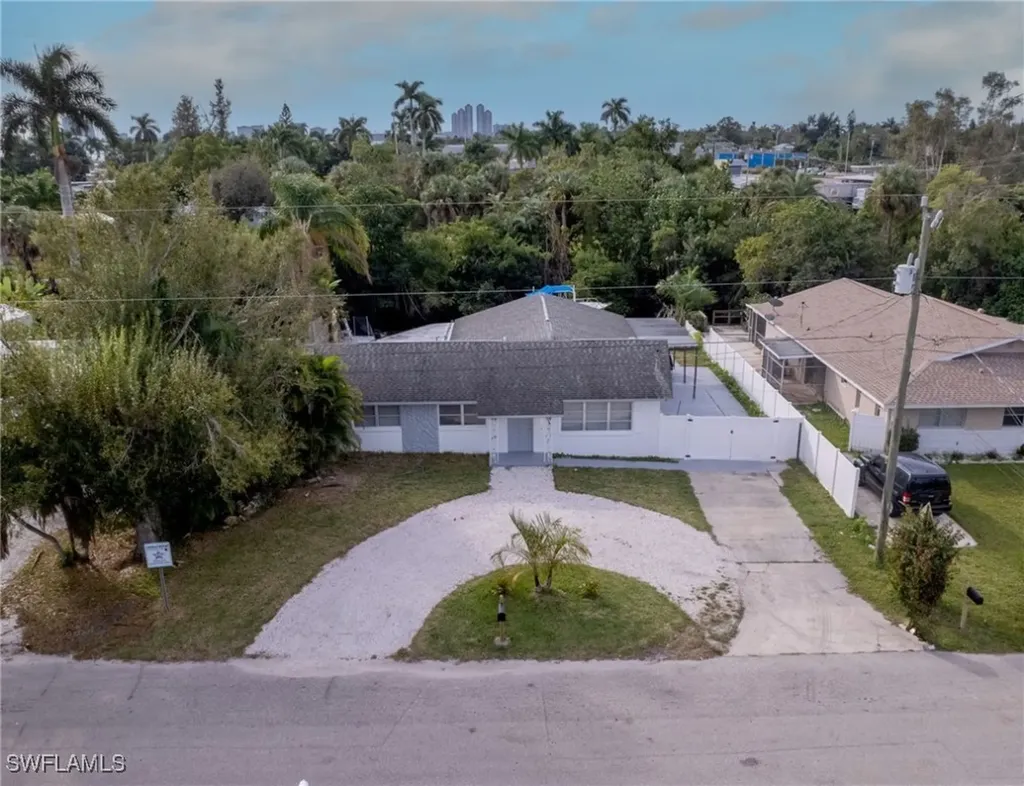 60 Cardinal Drive North Fort Myers FL 33917
