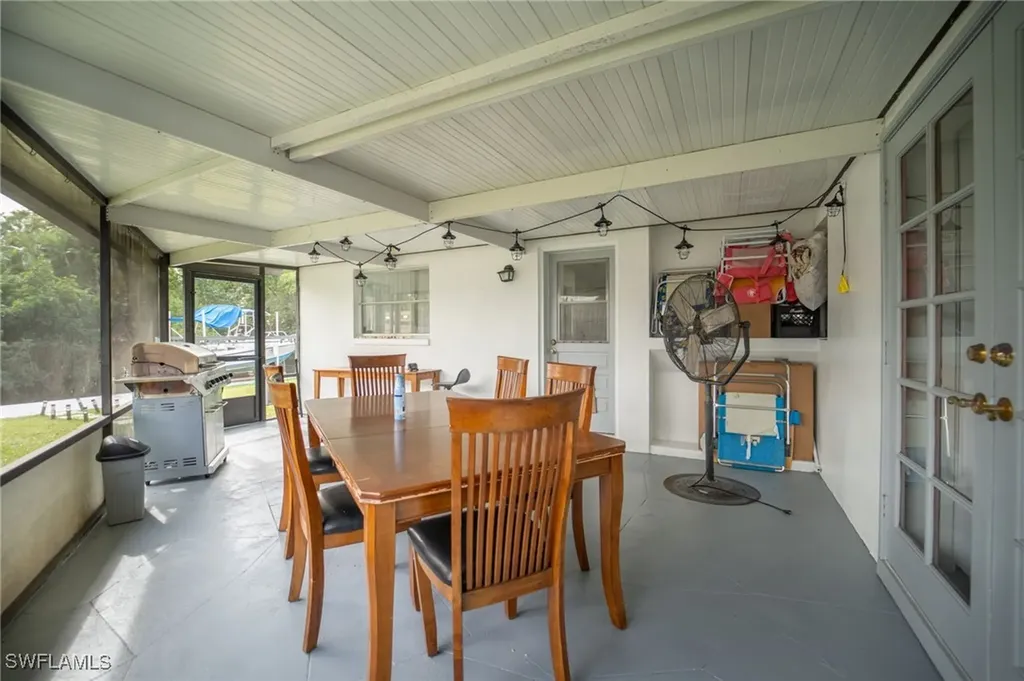 60 Cardinal Drive North Fort Myers FL 33917