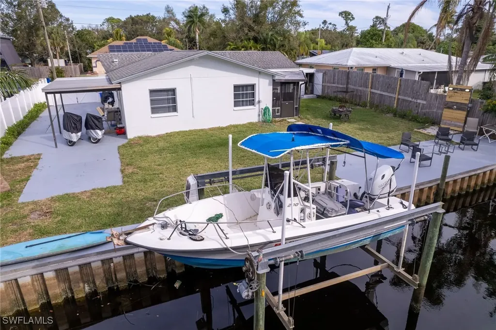 60 Cardinal Drive North Fort Myers FL 33917