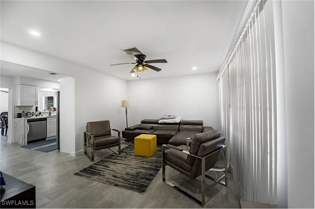 60 Cardinal Drive North Fort Myers FL 33917
