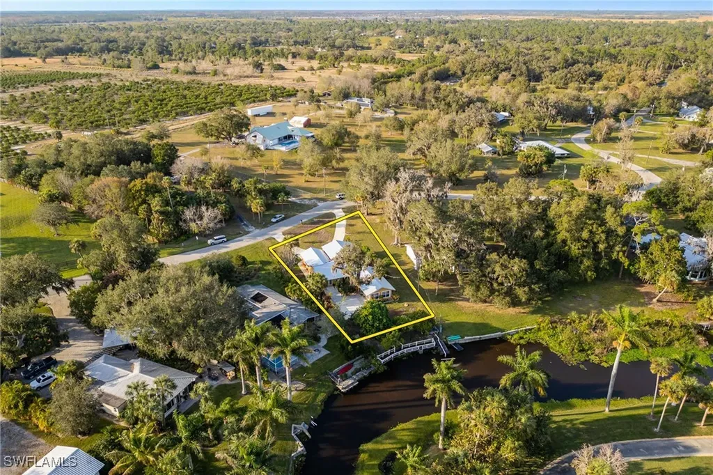 617 Caloosa Estates Drive Labelle FL 33935