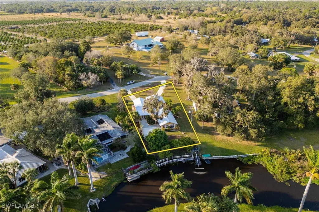 617 Caloosa Estates Drive Labelle FL 33935