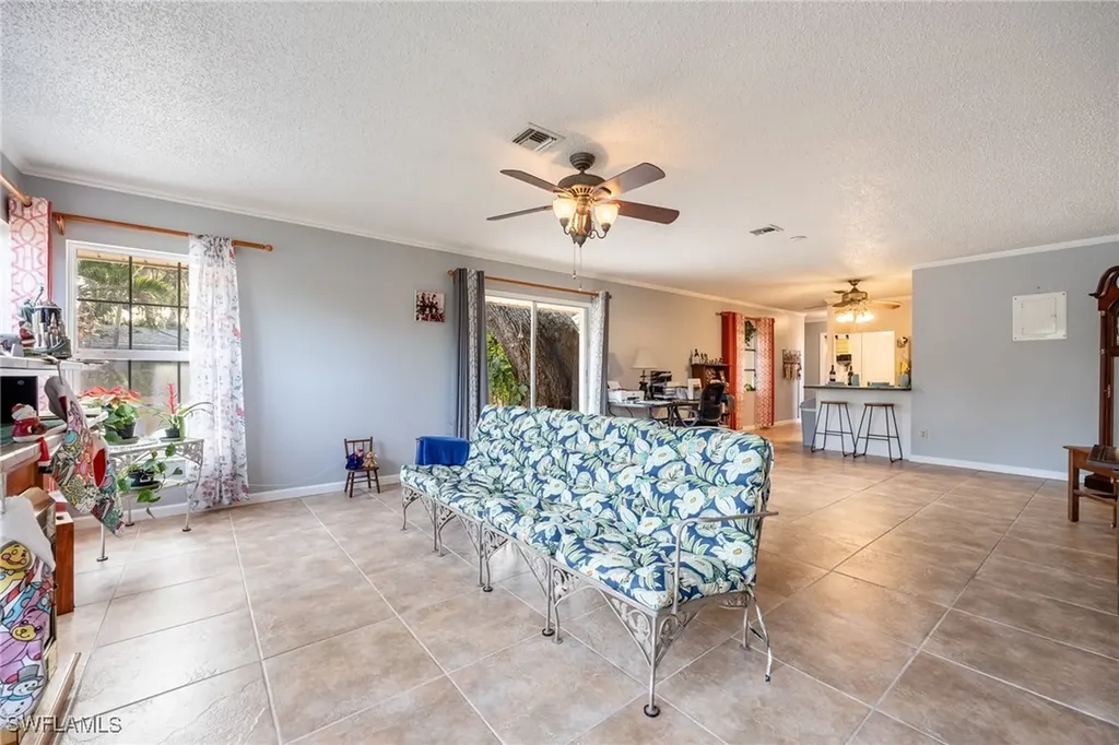 617 Caloosa Estates Drive Labelle FL 33935