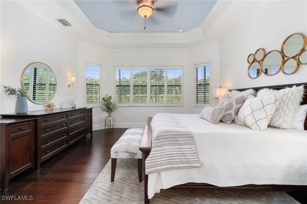 15847 Secoya Reserve Circle Naples FL 34110