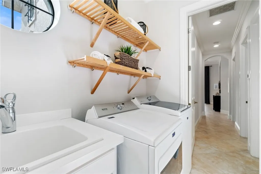 15847 Secoya Reserve Circle Naples FL 34110