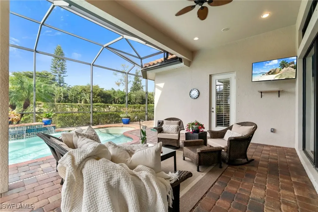 15847 Secoya Reserve Circle Naples FL 34110