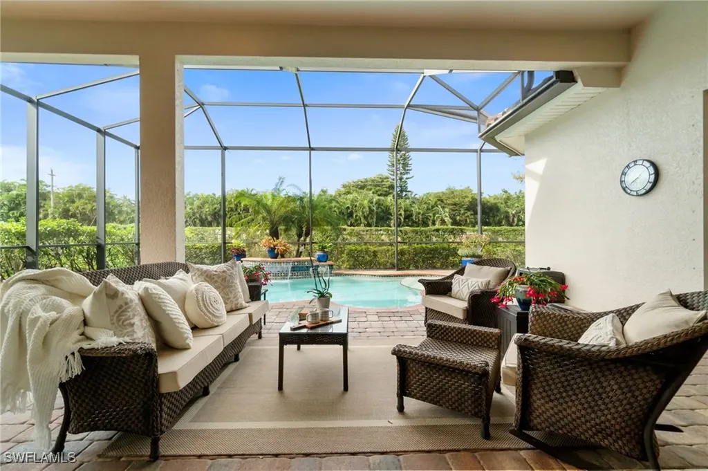 15847 Secoya Reserve Circle Naples FL 34110