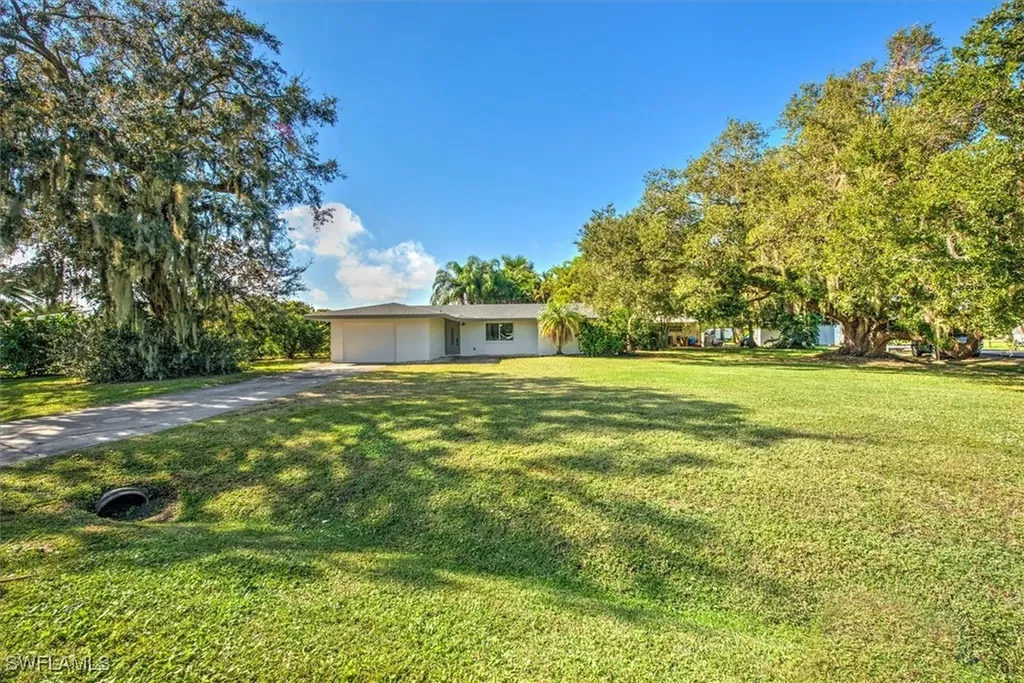 13787 River Forest Drive Fort Myers FL 33905