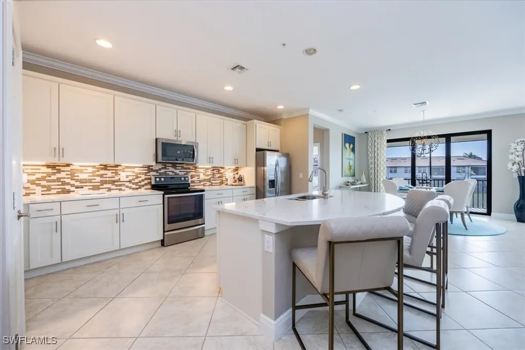 15205 Butler Lake Drive Naples FL 34109