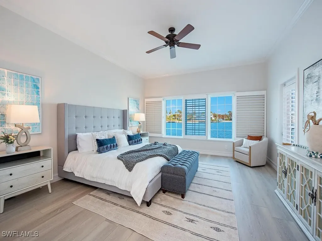 4000 Gulf Shore Boulevard N Naples FL 34103
