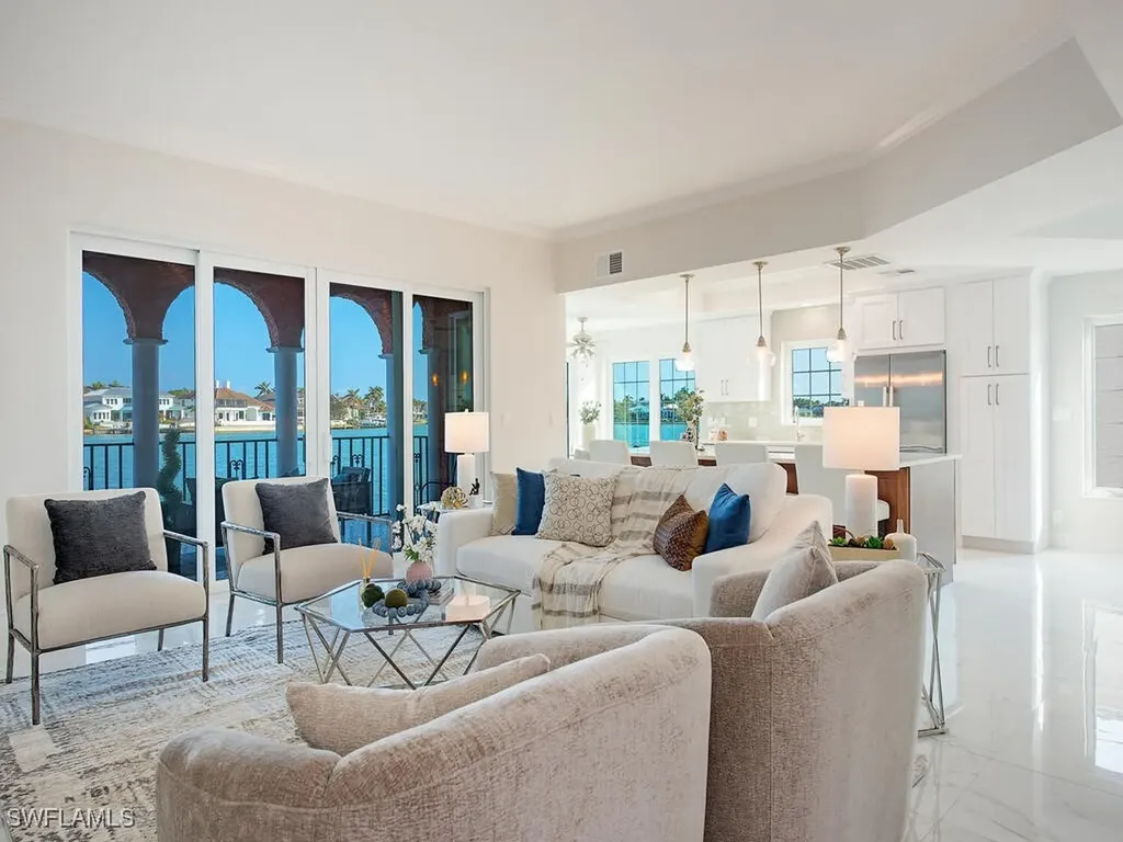 4000 Gulf Shore Boulevard N Naples FL 34103