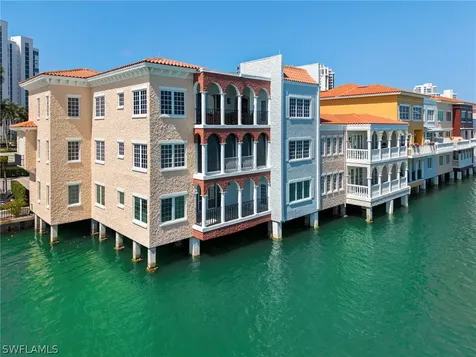 4000 Gulf Shore Boulevard N Naples FL 34103