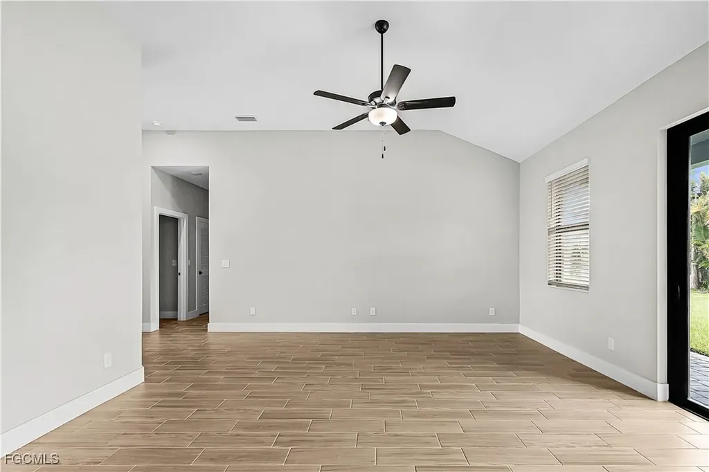 4110 SW Santa Barbara Place Cape Coral FL 33914