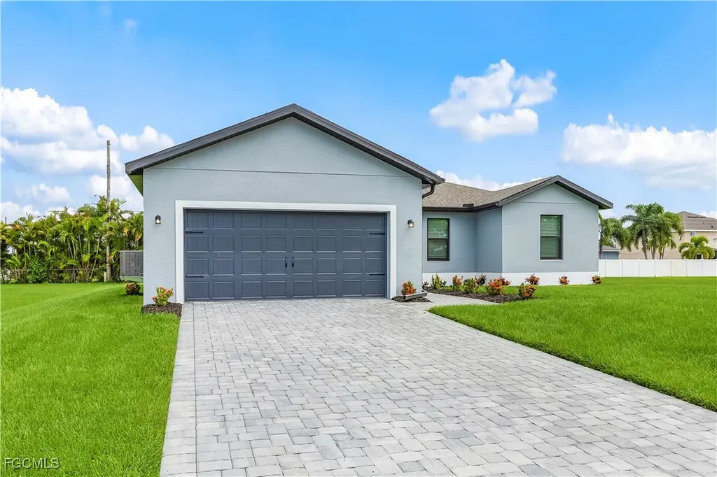 4110 SW Santa Barbara Place Cape Coral FL 33914