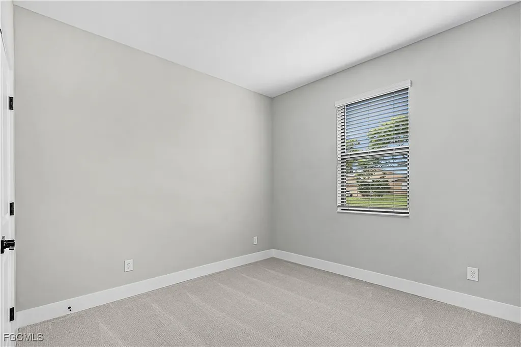 4110 SW Santa Barbara Place Cape Coral FL 33914