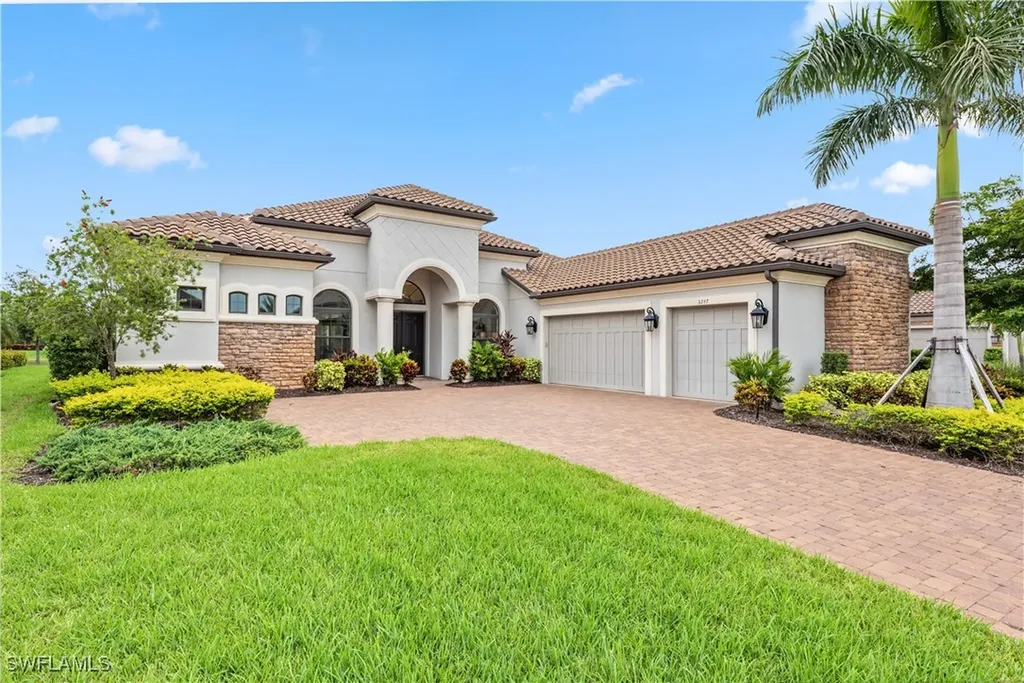 3247 Miyagi Lane Naples FL 34114