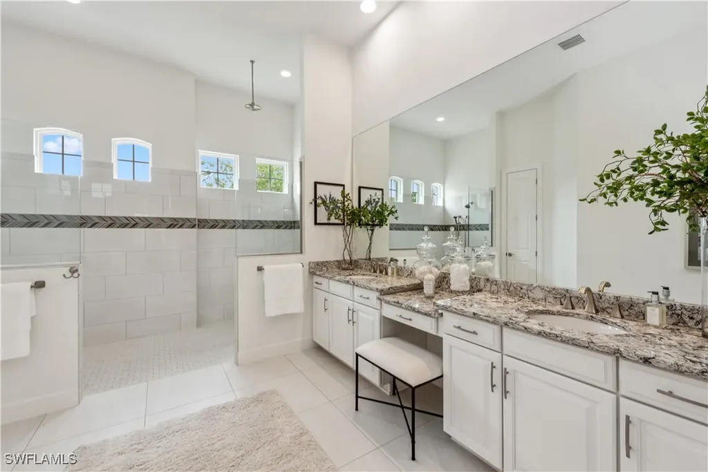 3247 Miyagi Lane Naples FL 34114