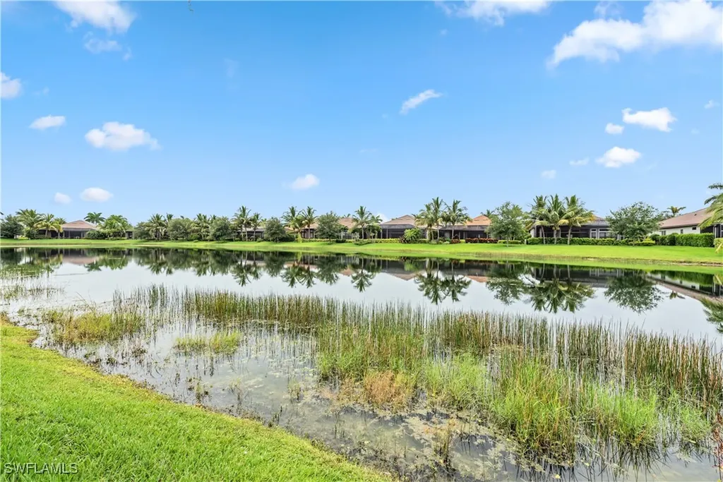 3247 Miyagi Lane Naples FL 34114