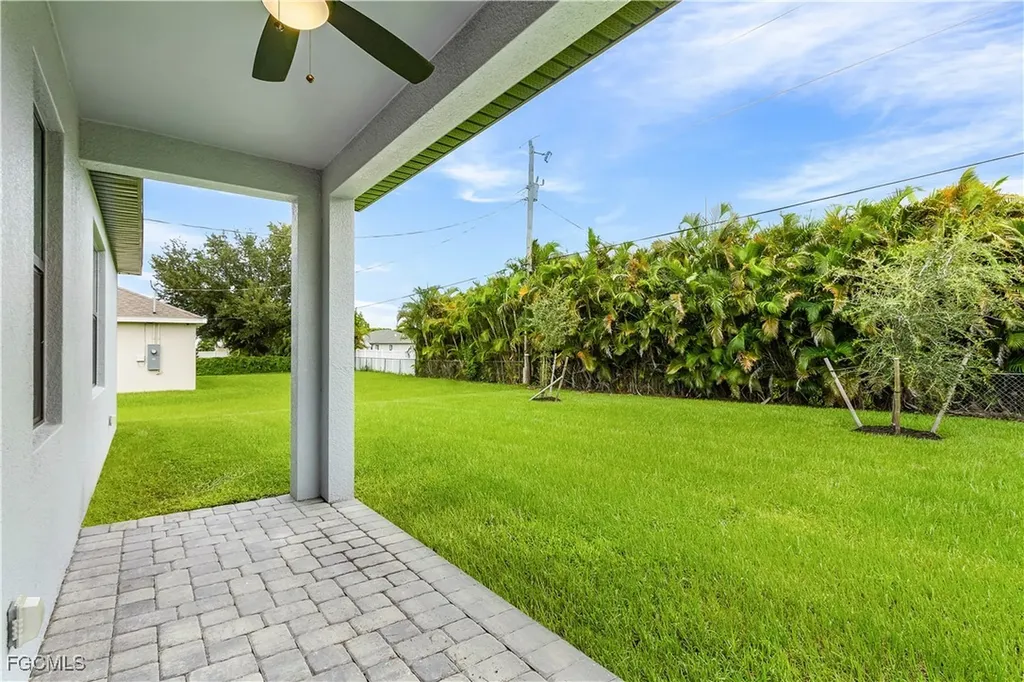 2111 SW 30th Street Cape Coral FL 33914