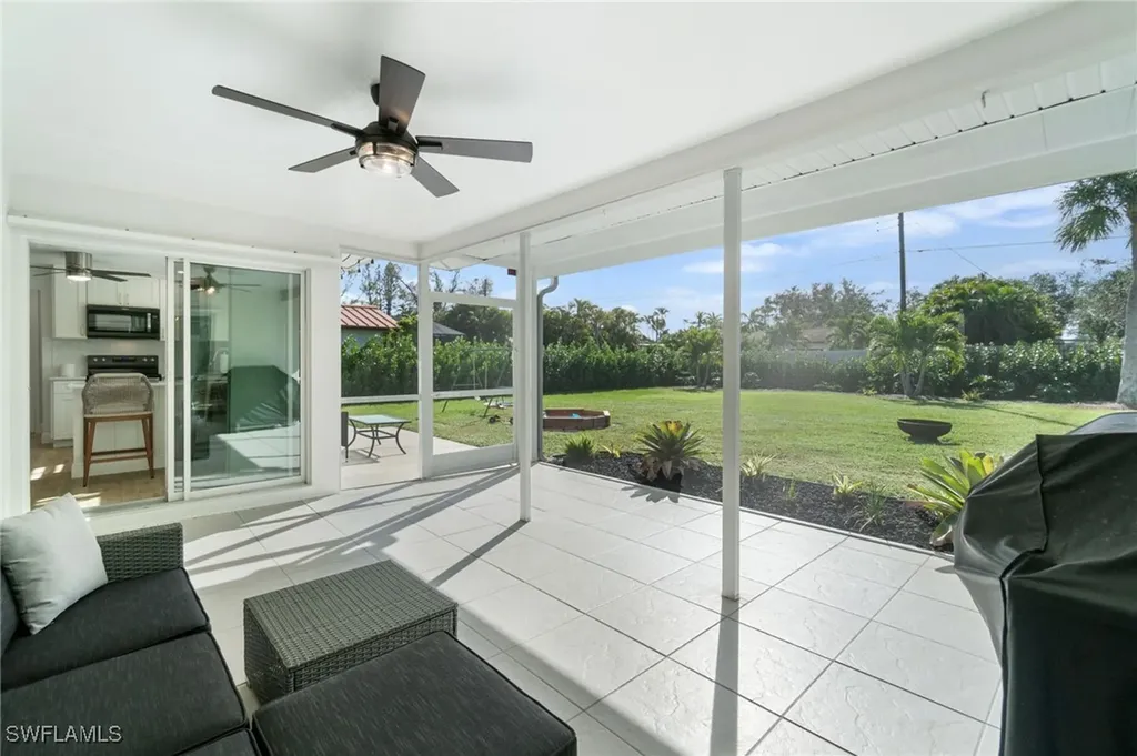 1034 El Rio Avenue Fort Myers FL 33919
