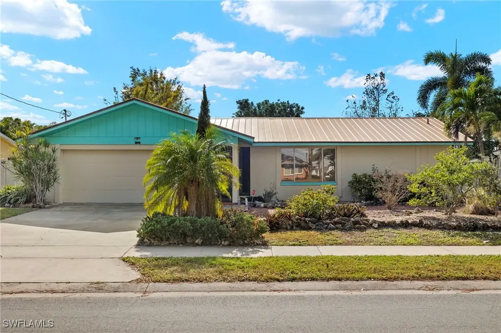 4380 Saint Clair Avenue W North Fort Myers FL 33903