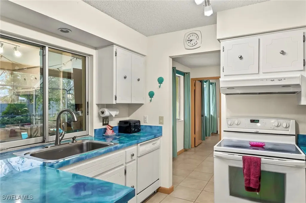 4380 Saint Clair Avenue W North Fort Myers FL 33903