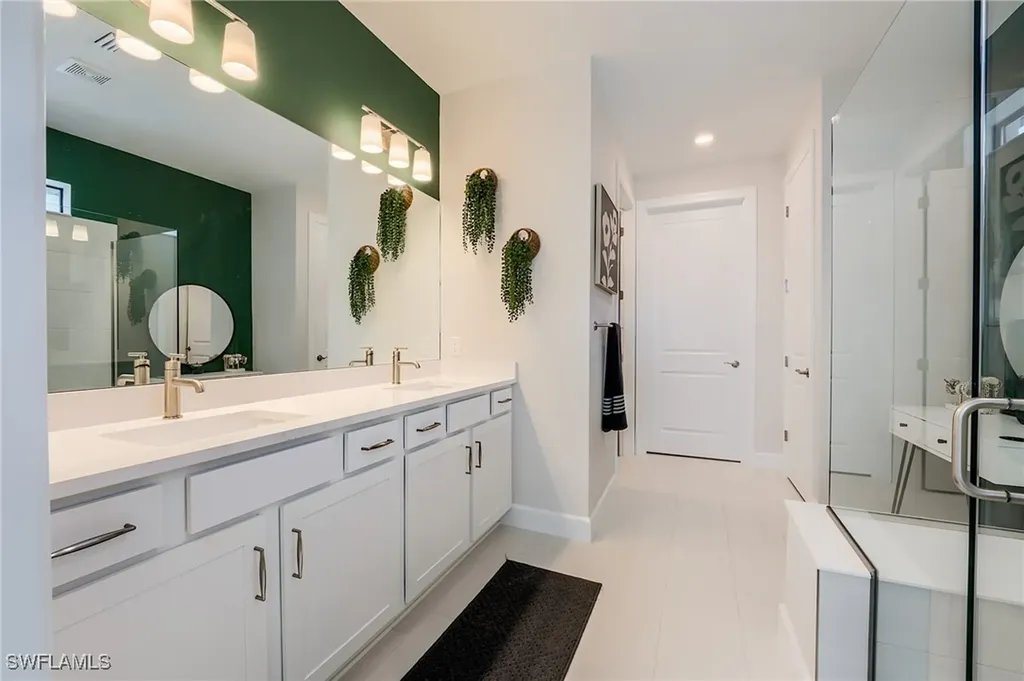 1950 Tripletail Lane Naples FL 34114