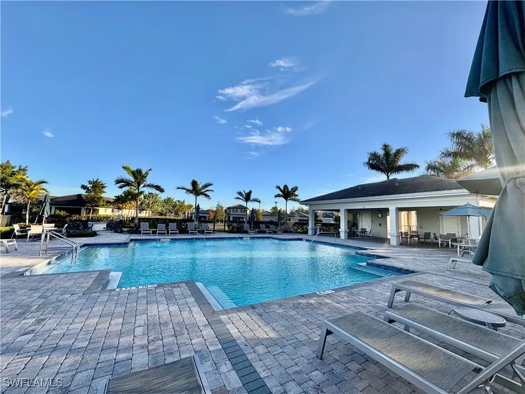 1950 Tripletail Lane Naples FL 34114