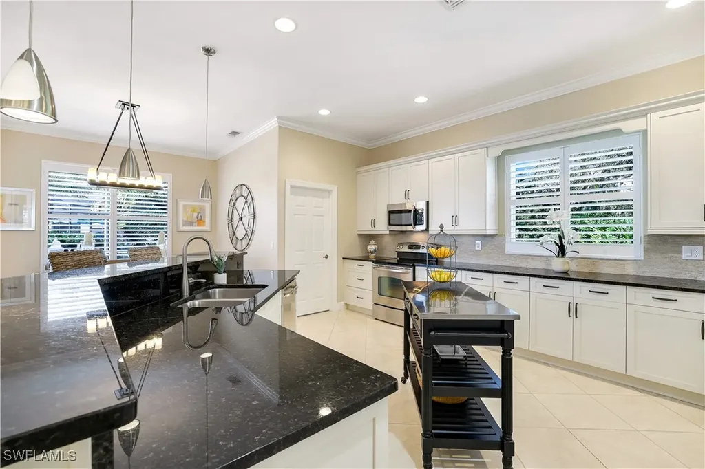 7520 Citrus Hill Lane Naples FL 34109