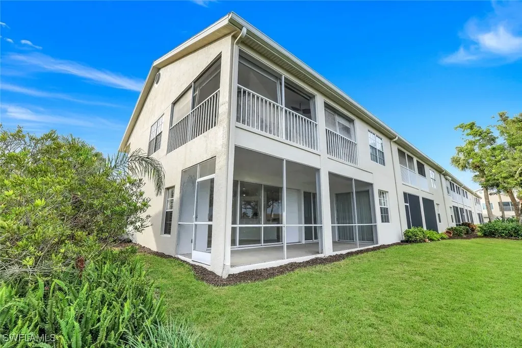 1651 Bermuda Greens Boulevard Naples FL 34110