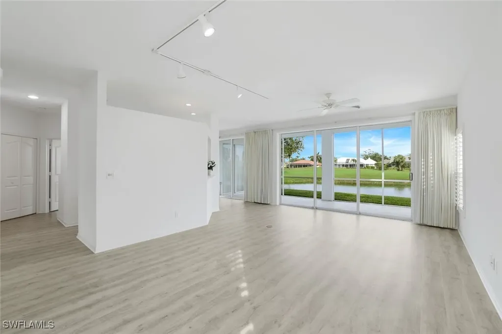 1651 Bermuda Greens Boulevard Naples FL 34110