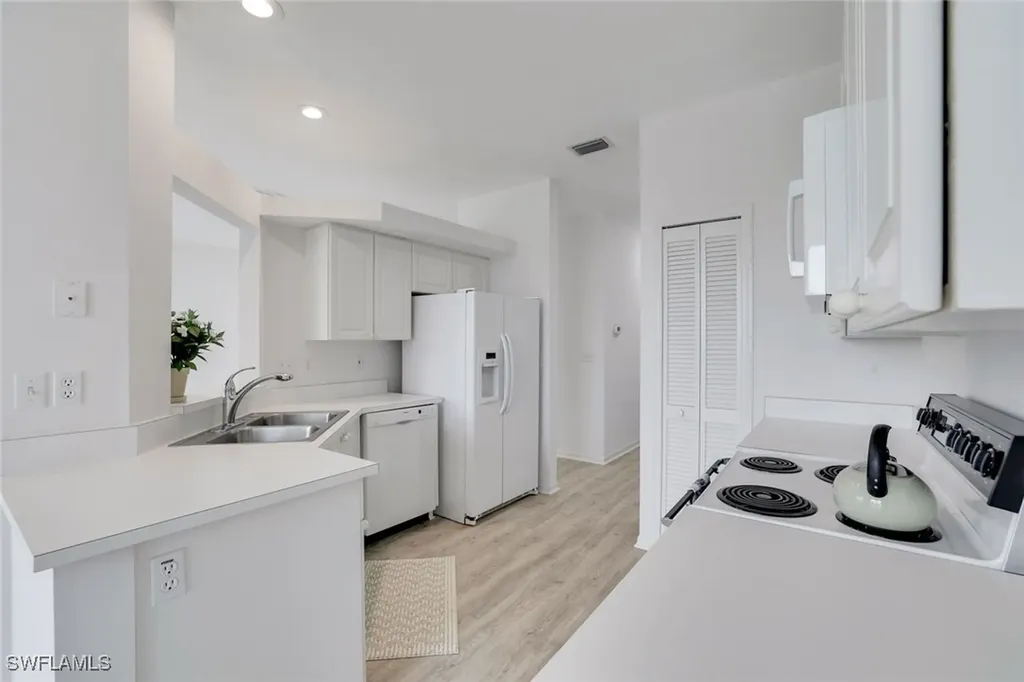 1651 Bermuda Greens Boulevard Naples FL 34110