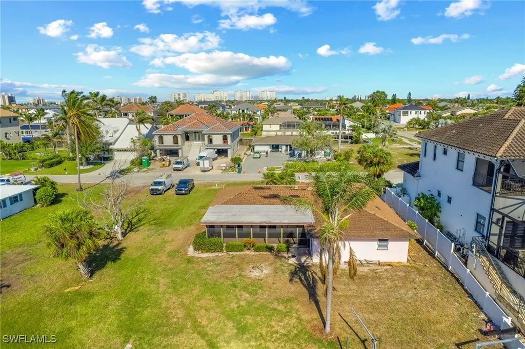 476 Seagull Avenue Naples FL 34108