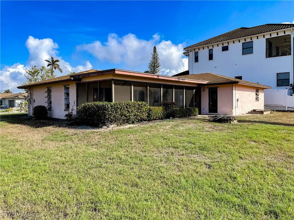 476 Seagull Avenue Naples FL 34108