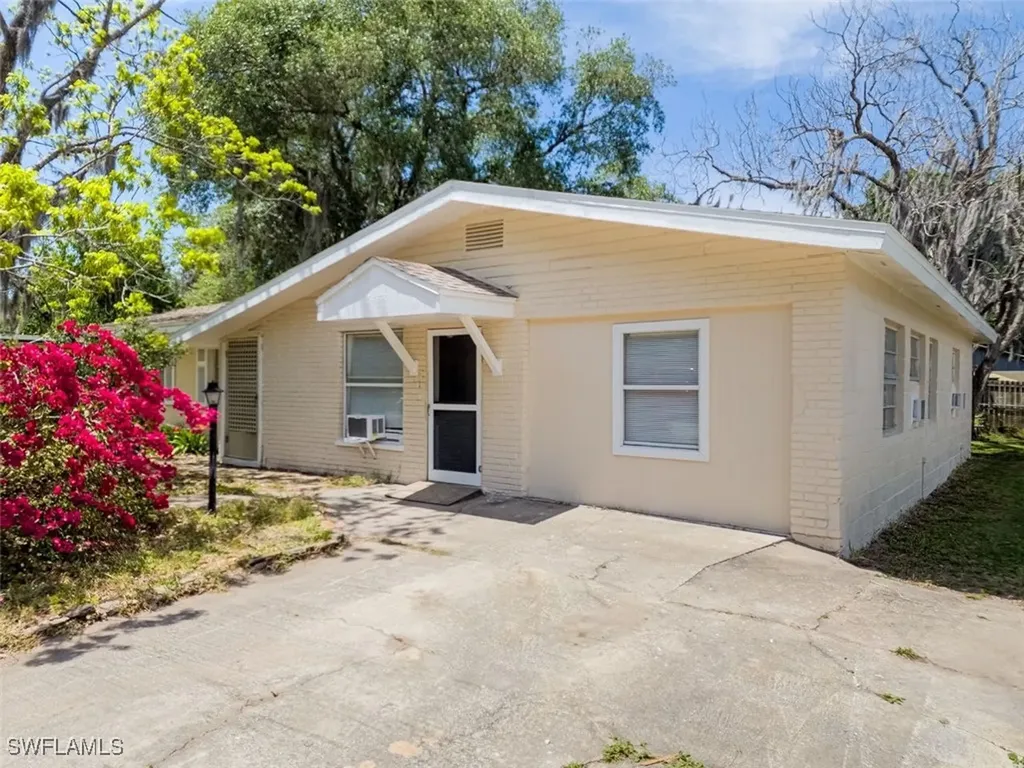 3488 Roberts Street Mims FL 32754