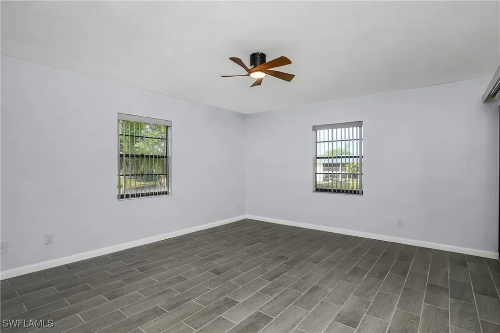131 Cypress Way E Naples FL 34110