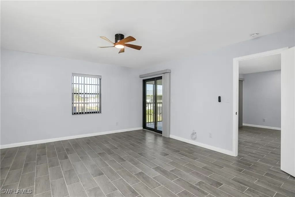131 Cypress Way E Naples FL 34110