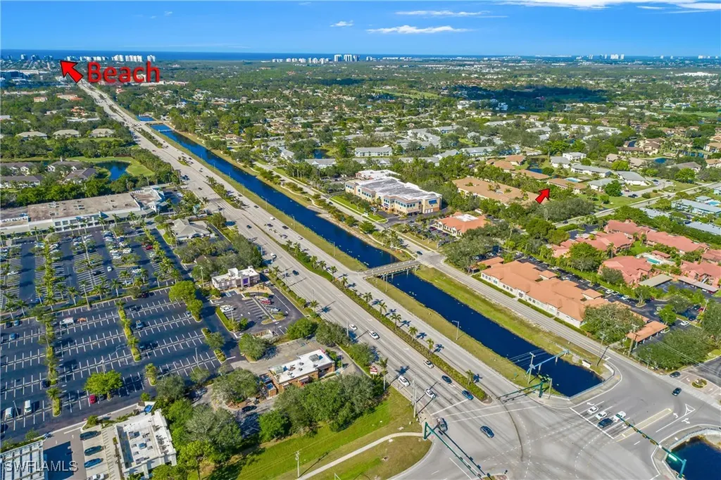 131 Cypress Way E Naples FL 34110