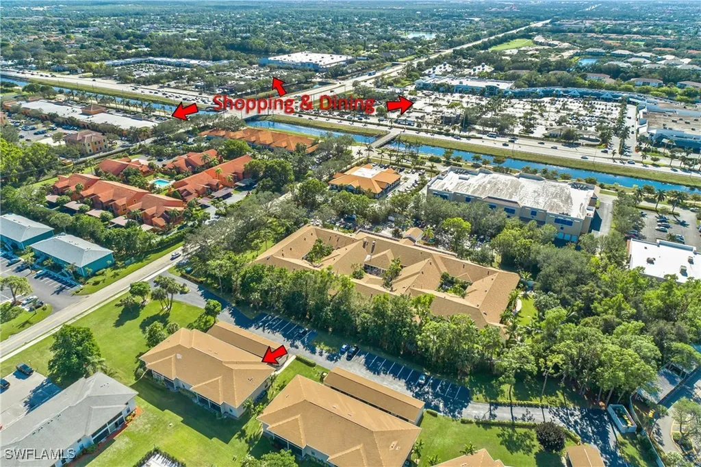 131 Cypress Way E Naples FL 34110