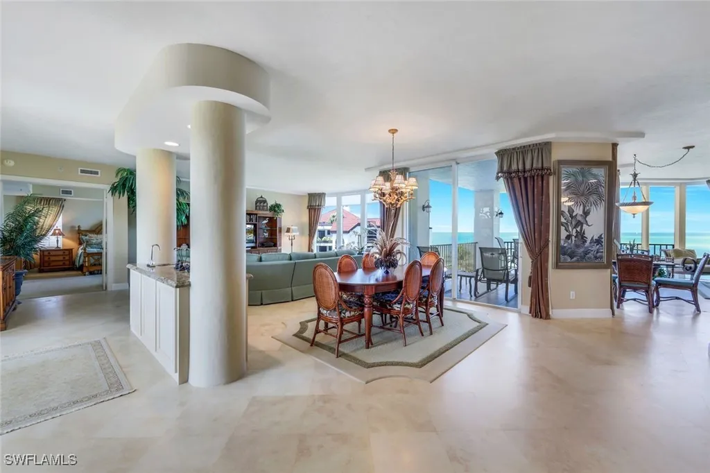 700 La Peninsula Boulevard Naples FL 34113