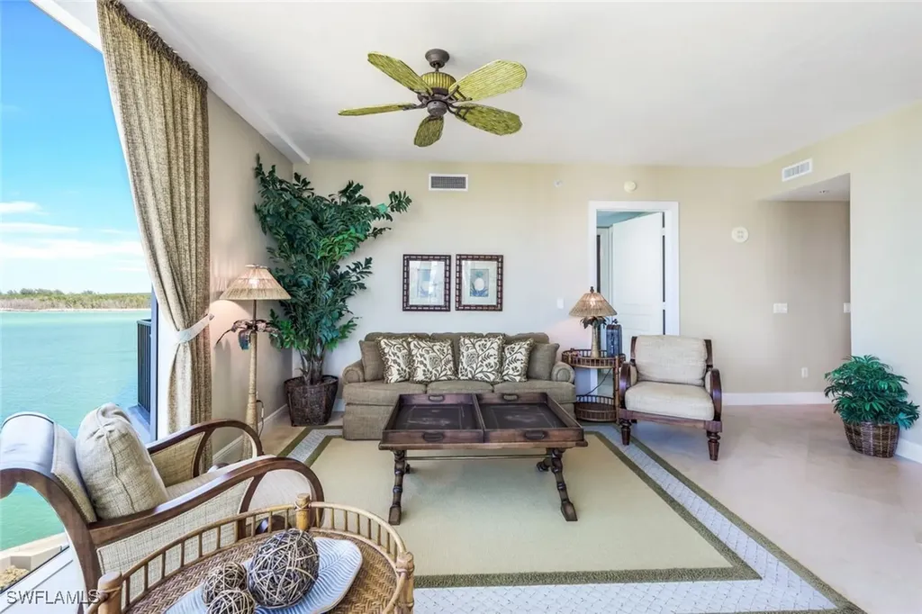 700 La Peninsula Boulevard Naples FL 34113