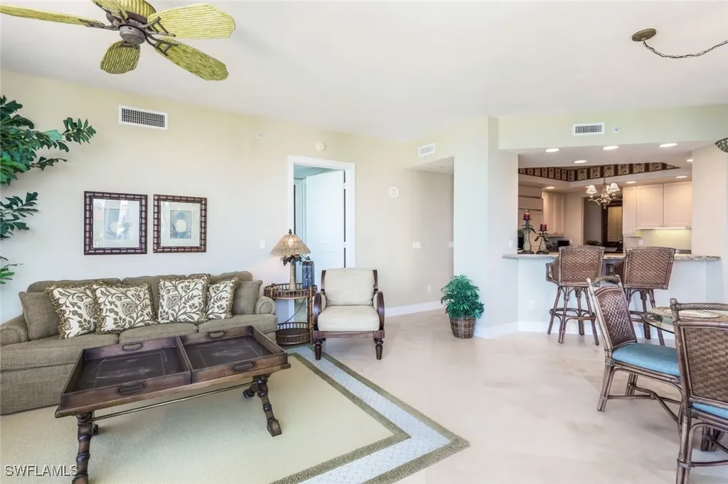 700 La Peninsula Boulevard Naples FL 34113