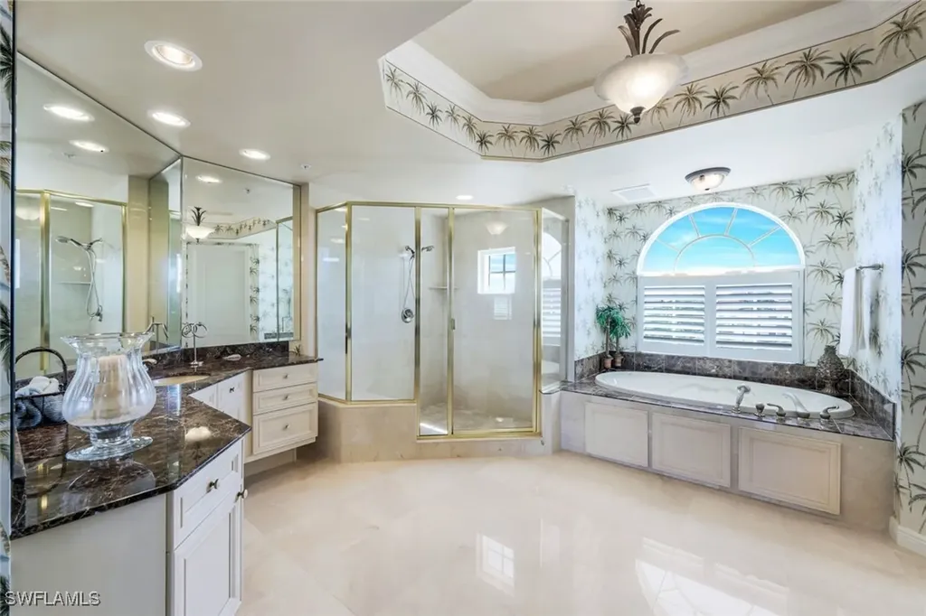 700 La Peninsula Boulevard Naples FL 34113